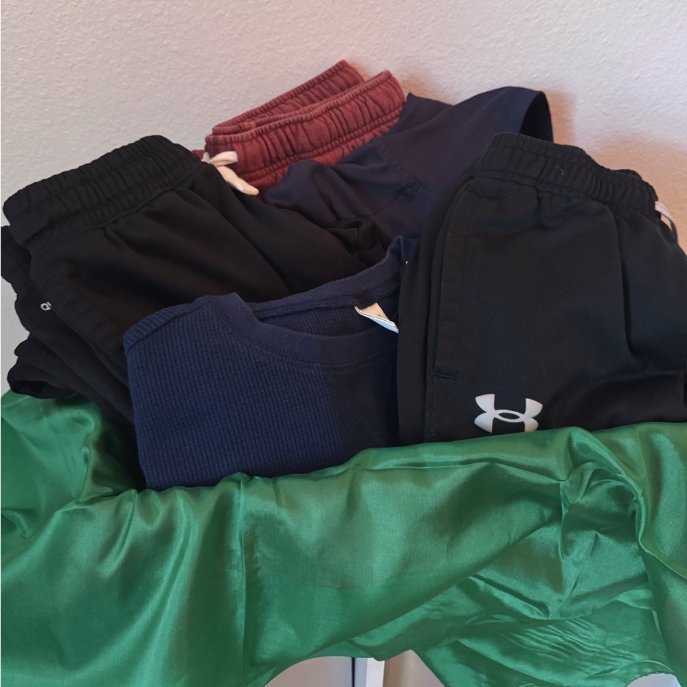 Boys’ Size 10/12 Activewear & Nike Shoes Bundle